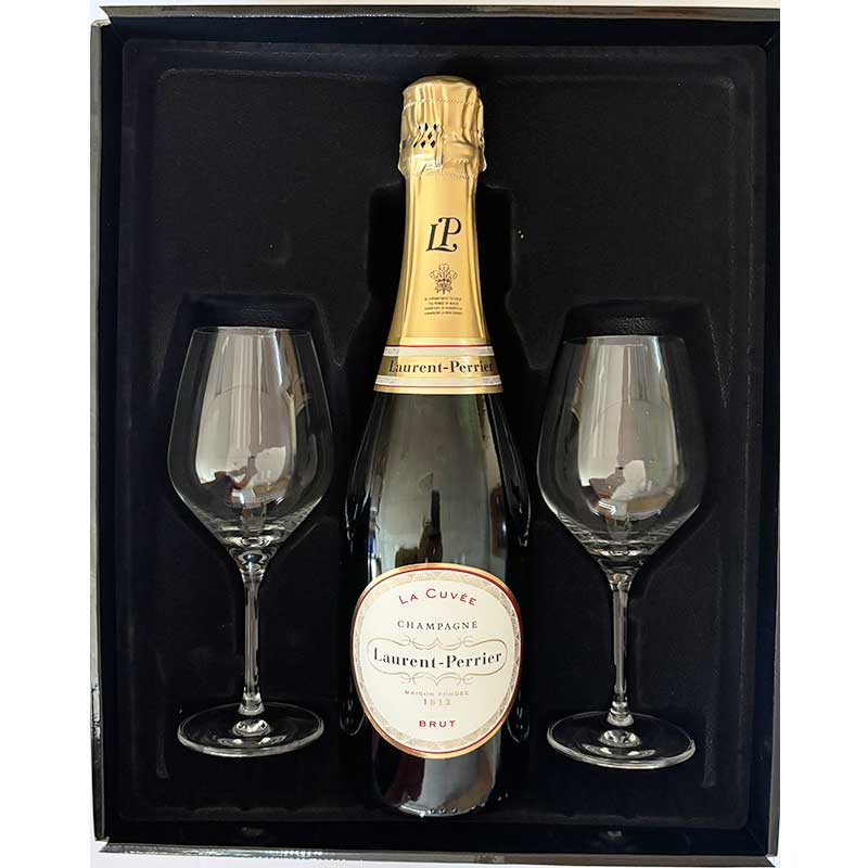 Moët & Chandon Brut Impérial in a luxury gift box with glasses 75CL